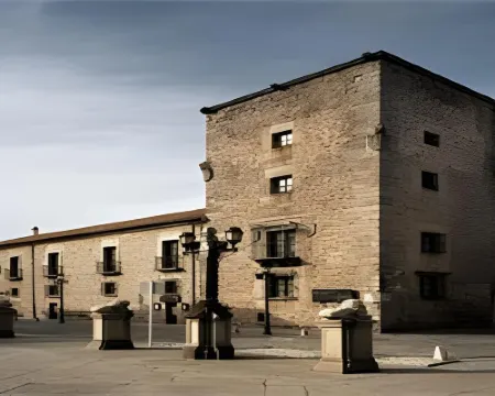 Palacio de Los Velada Hotels in Avila