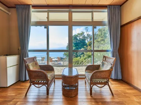 Umibe No Resort Aoi Umi Отели в г. Манадзуру