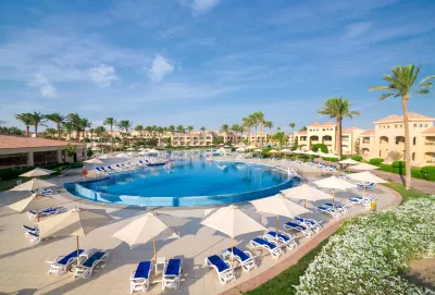 Cleopatra Luxury Resort Makadi Bay Hotels in Hurghada