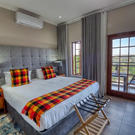 Tembo Guest Lodge