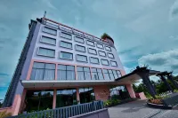 Pushpak Grande Hotels in Malappuram