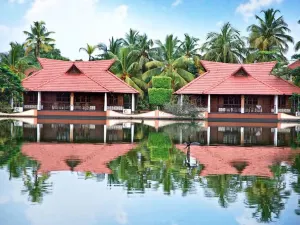Sterling House Boat Lake Palace Alleppey