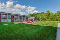 레드 루프 인 & 스위트 윌크스버러