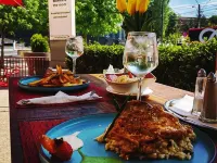 ibis Styles Dunarea Galati - พร้อมอาหารเช้า