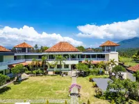 Taman Surgawi Resort & Spa Hotel dekat Toko Kelontong