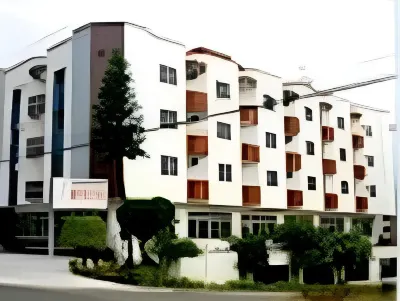 Goldmen Business Criciúma Các khách sạn gần Praça Nereu Ramos