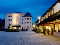 Seerose Resort & Spa فنادق في 