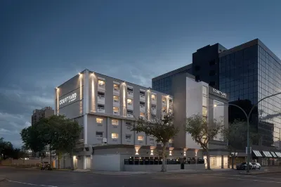 Courtyard Regina Downtown Hotels near Wascana Centre Park