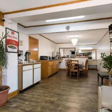 Econo Lodge Calhoun North Damascus