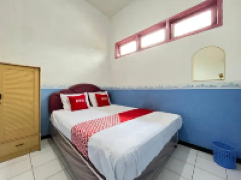 Hotel O Villa Cemara Syariah