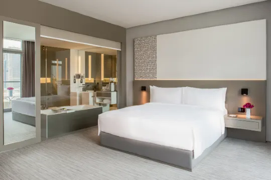 インターコンチネンタル ドバイ マリーナの客室の様子