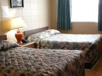 Shannon Motel Hotels in Fort Nelson