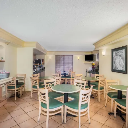 La Vista Express - Formerly la Quinta