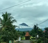 Seluruh Bangunan Rumah Karyakita Homestay Magelang Mertoyudan 호텔