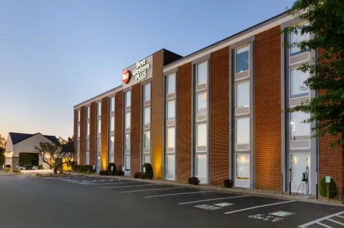 Best Western Plus Beckley Inn