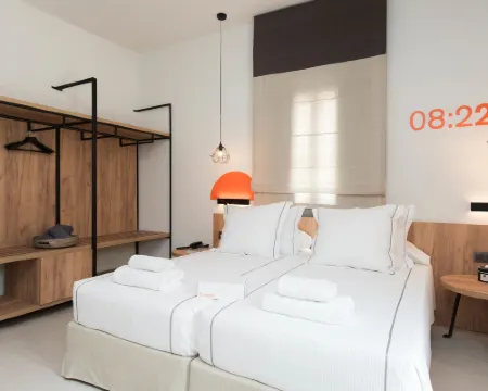 サンドム パロス島のホテル