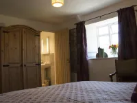 The Mitre Inn Hotels in Sherborne