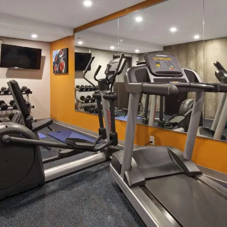 Best Western Plus Bowling Green