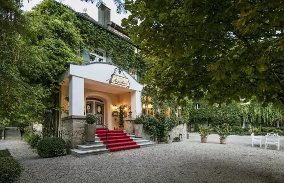 蘭德豪斯祖阿佩巴奇酒店