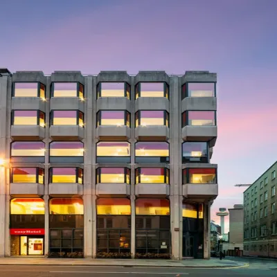 easyHotel Liverpool Các khách sạn gần Nhà thi đấu Liverpool Echo
