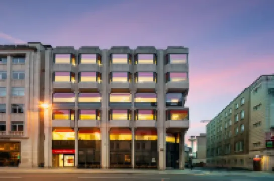 อีซีโฮเต็ล ลิเวอร์พูล โรงแรมใน