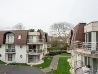Deauville II