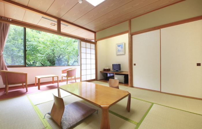 Achi no Sato Hirugami