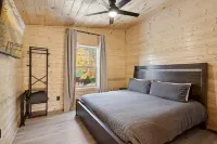 Brand New Hot Tub Axe Throwing Firepit Arcade Các khách sạn ở Sevier County