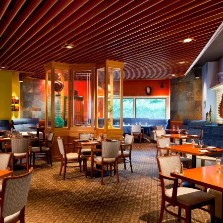 Four Points by Sheraton Bakersfield