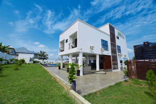 River Hills Hotel & Suites Hotels in Ngleshi Amanfro