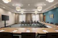 Homewood Suites by Hilton Houston NW at Beltway 8 - Pet friendly