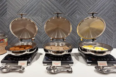 TownePlace Suites San Diego Central Отели рядом с достопримечательностью «Департмент оф Электрикал энд Компьютер Инжиниринг»