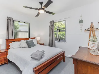 Cosy Pet Friendly Beach House Hotel dekat Kingscliff Visitor Information Centre
