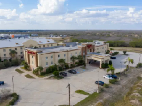 ハンプトン イン アリス アリスのホテル