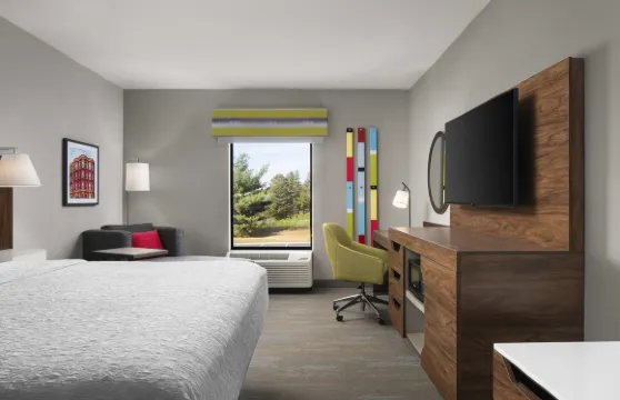 斯普林菲爾德-奇科皮歡朋酒店