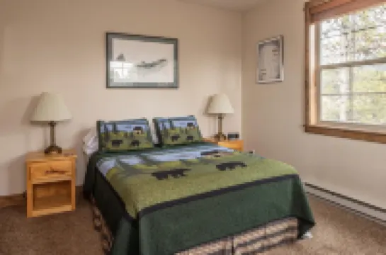 Tranquility Just Minutes From Big Sky Resort!