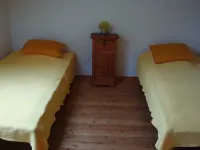 Dream view - Spacious apartment with large garden Hotels in Lezzeno