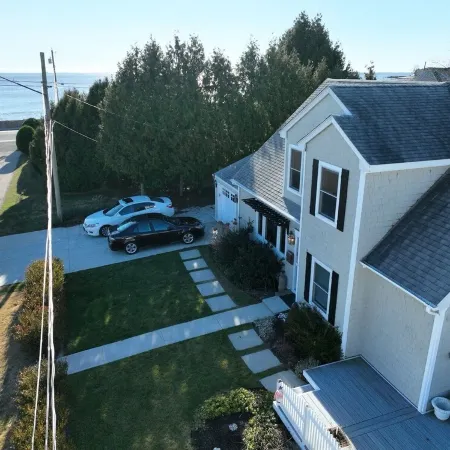 Cozy Cottage w/Lighthouse Views - Private Beach - Dedicated Office