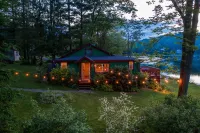 Magical lakeside retreat with hot tub + dog friendly!