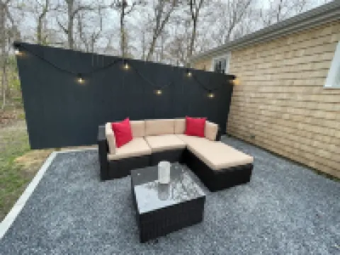 The Heart of Cape Cod - 3 bed  2 bath Hyannis Cottage