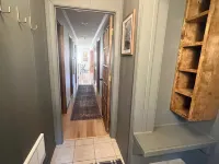 Charming 3 BR Summit condo, mins walk to slopes