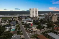 BEACH TOWNHOUSE --Pet Friendly <br>“Redfish”