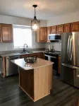 Cozy townhouse close to Hospital & Capital