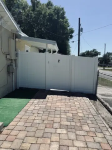 Stunning private suite located at the heart of all action Hotels in Palm River-Clair Mel