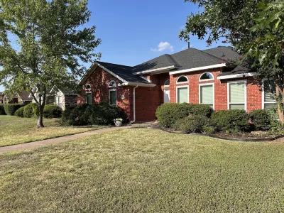 Lovely 4-bedroom house with pool in McKinney Hotels near Dallas IVF - McKinney