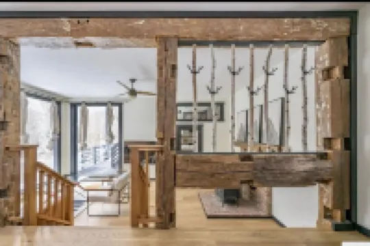 New - Cozy Modern: Stunning Views,3 Mins Ski,BBQ,Fire Pit,Game Room,Walk to Town