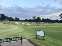 “The Cradle Cottage", 3 bed-2 bath, renovated condo a short walk to Pinehurst CC