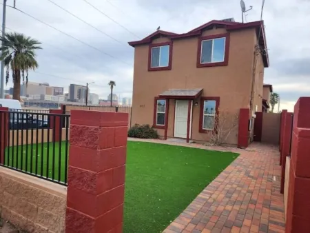 Home In Downtown Phoenix FREE Mexican Breakfast