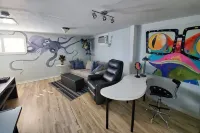 STUDIO- Gulfport Art District - Steps to the beach!!