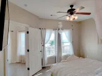 Beauty and the Beach™ Lighthouse - Amazing Romantic Getaway and a Wedding Venue